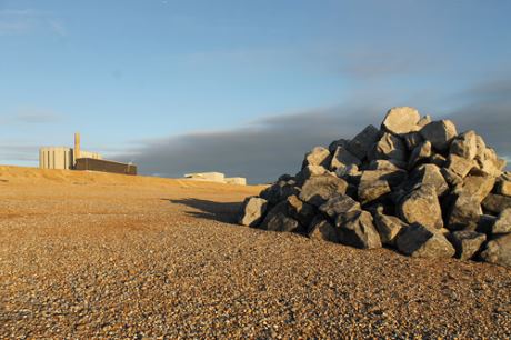 Rock_armour_Dungeness_(EDF_Energy)_460